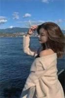 爆改嬌弱雌性后，她的人生起飛了